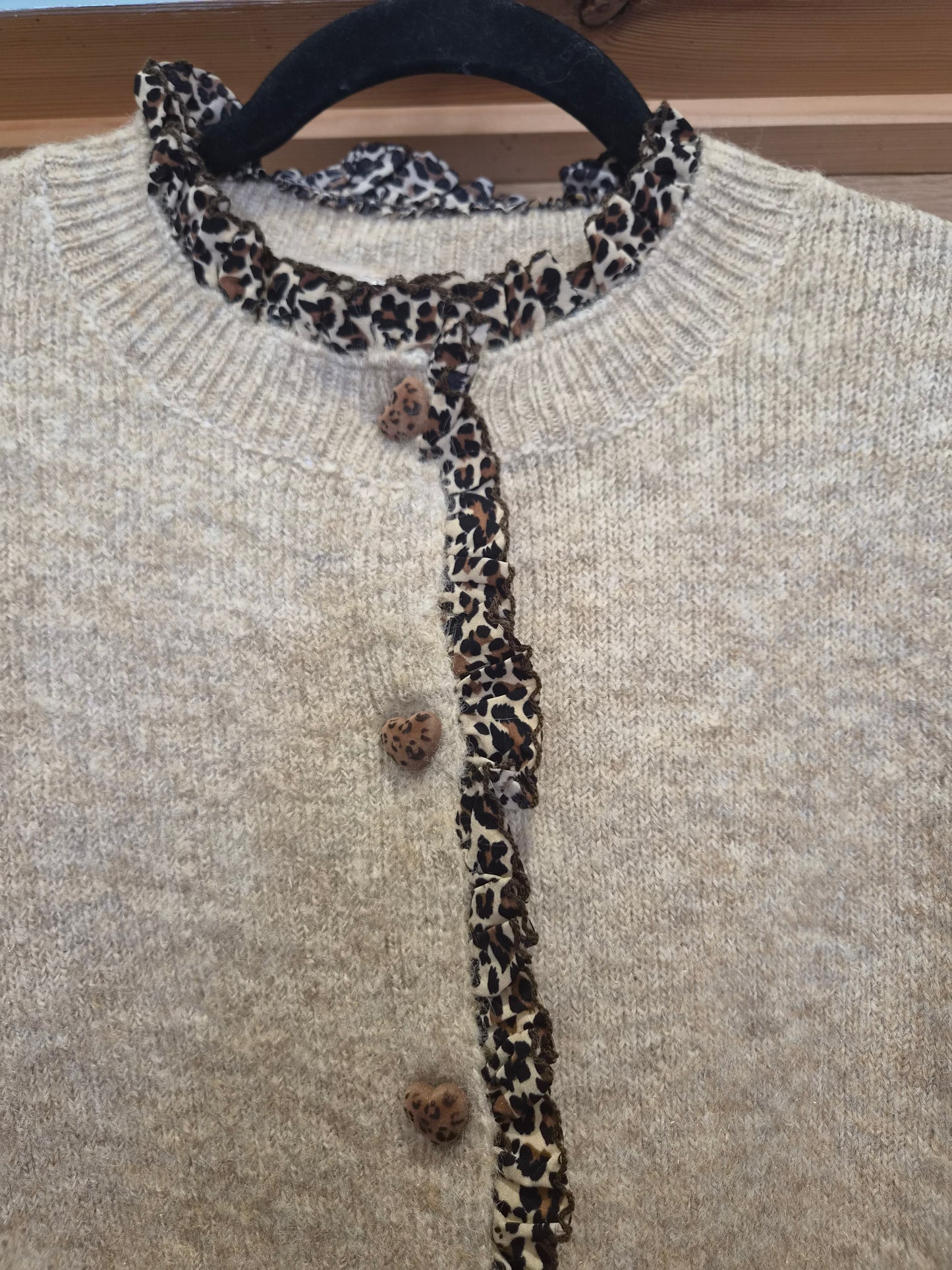 Mia Cardigan- Beige