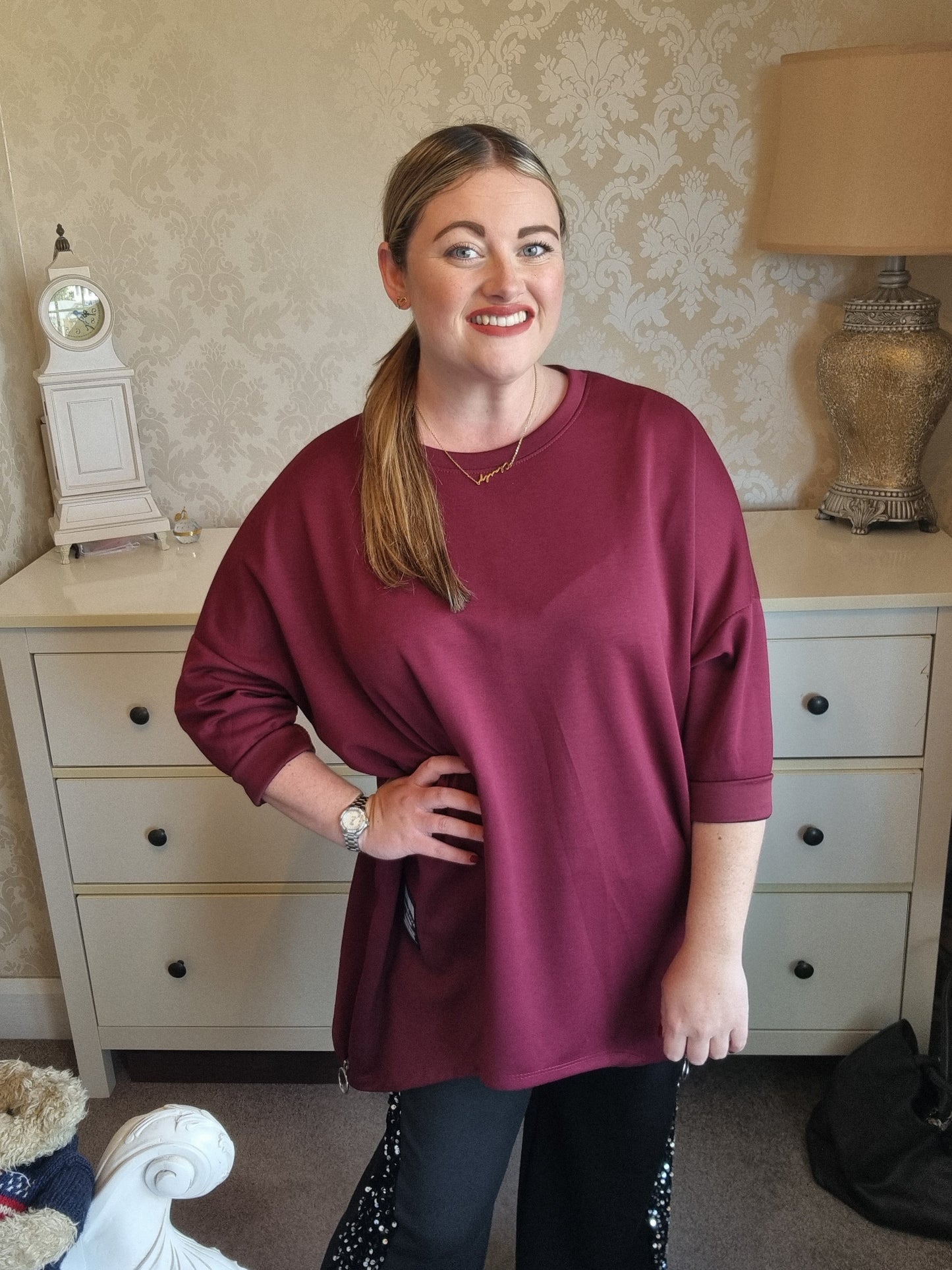 Lydia Sweatshirt- Burgundy