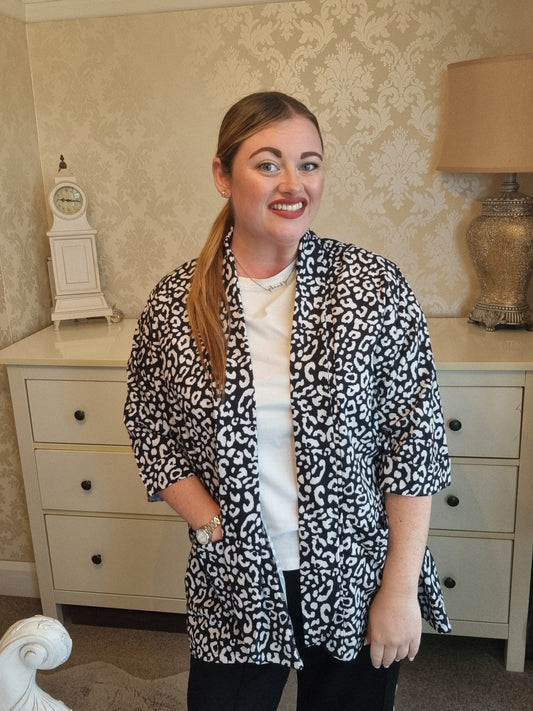 Soph Blazer - Black & White