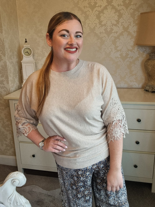 Phoebe Lace Jumper - Oatmeal