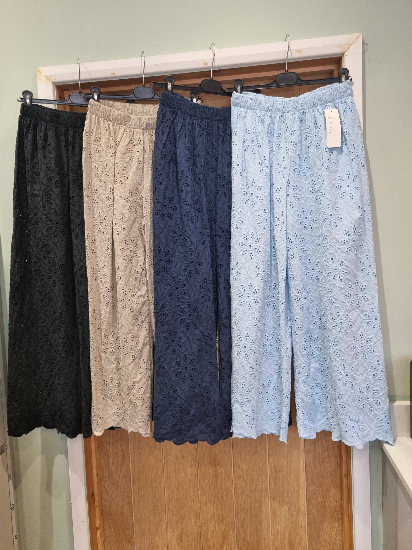 Daisy Embroidery Trousers