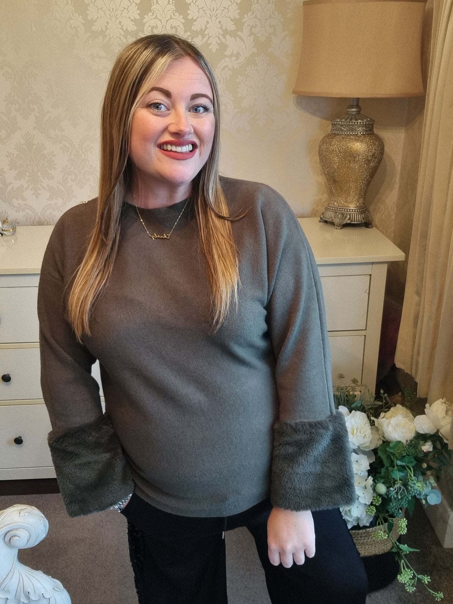 Millie Faux Fur Jumper - Khaki