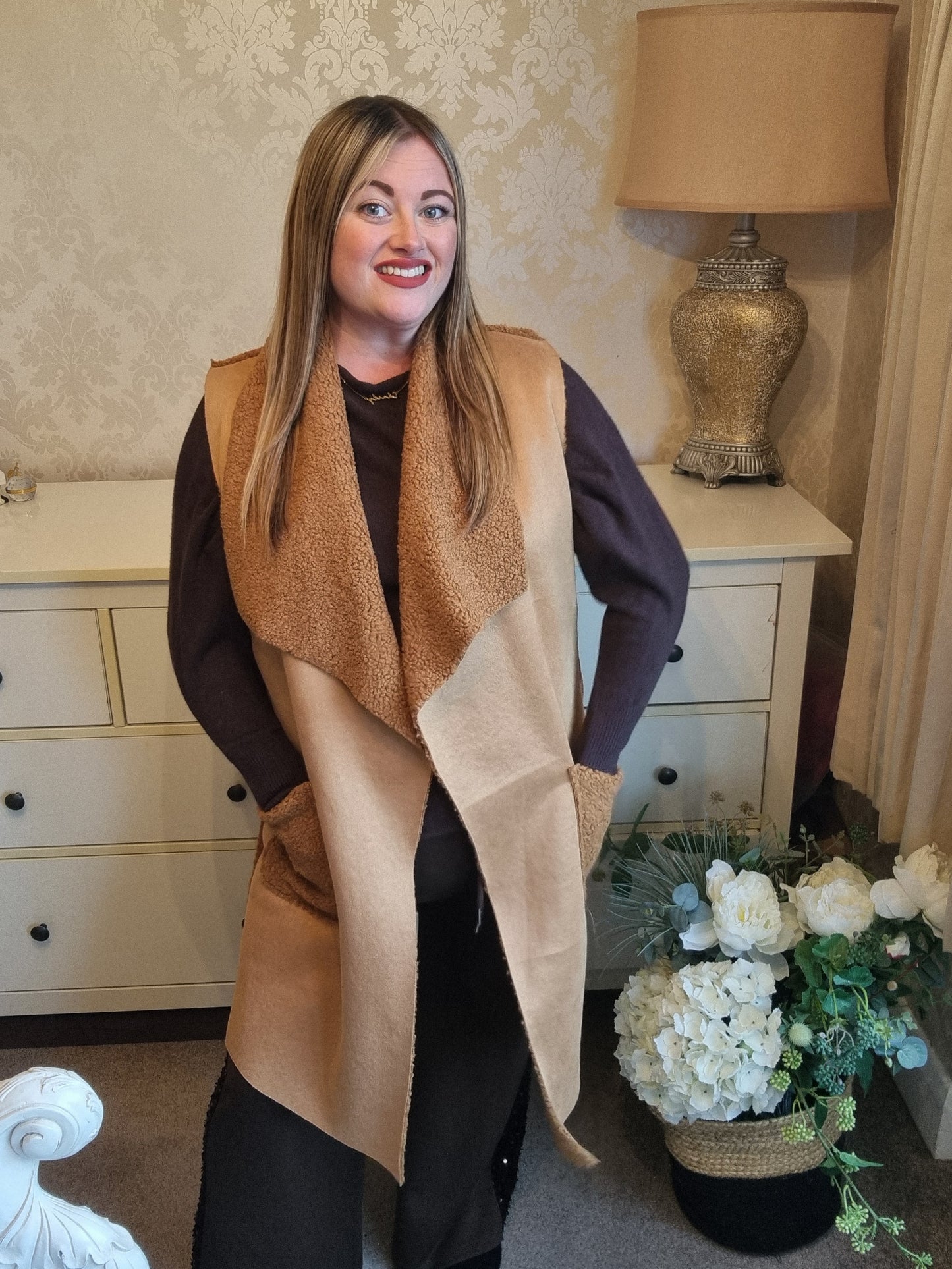 Sasha Teddy Fleece Gilet - Tan