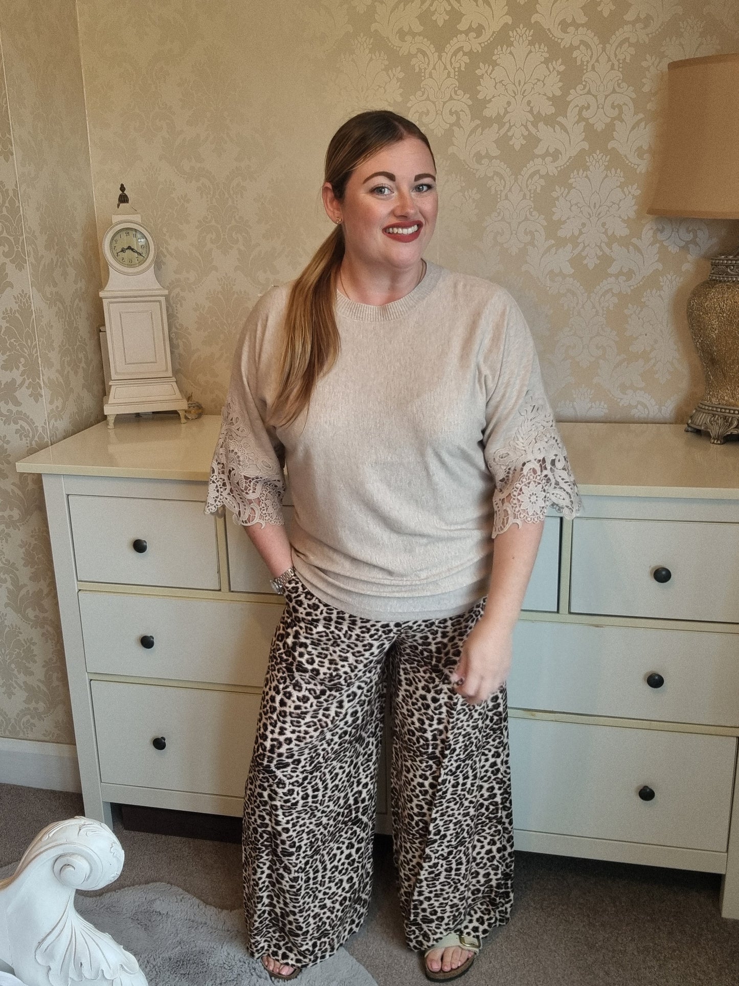 Phoebe Lace Jumper - Oatmeal