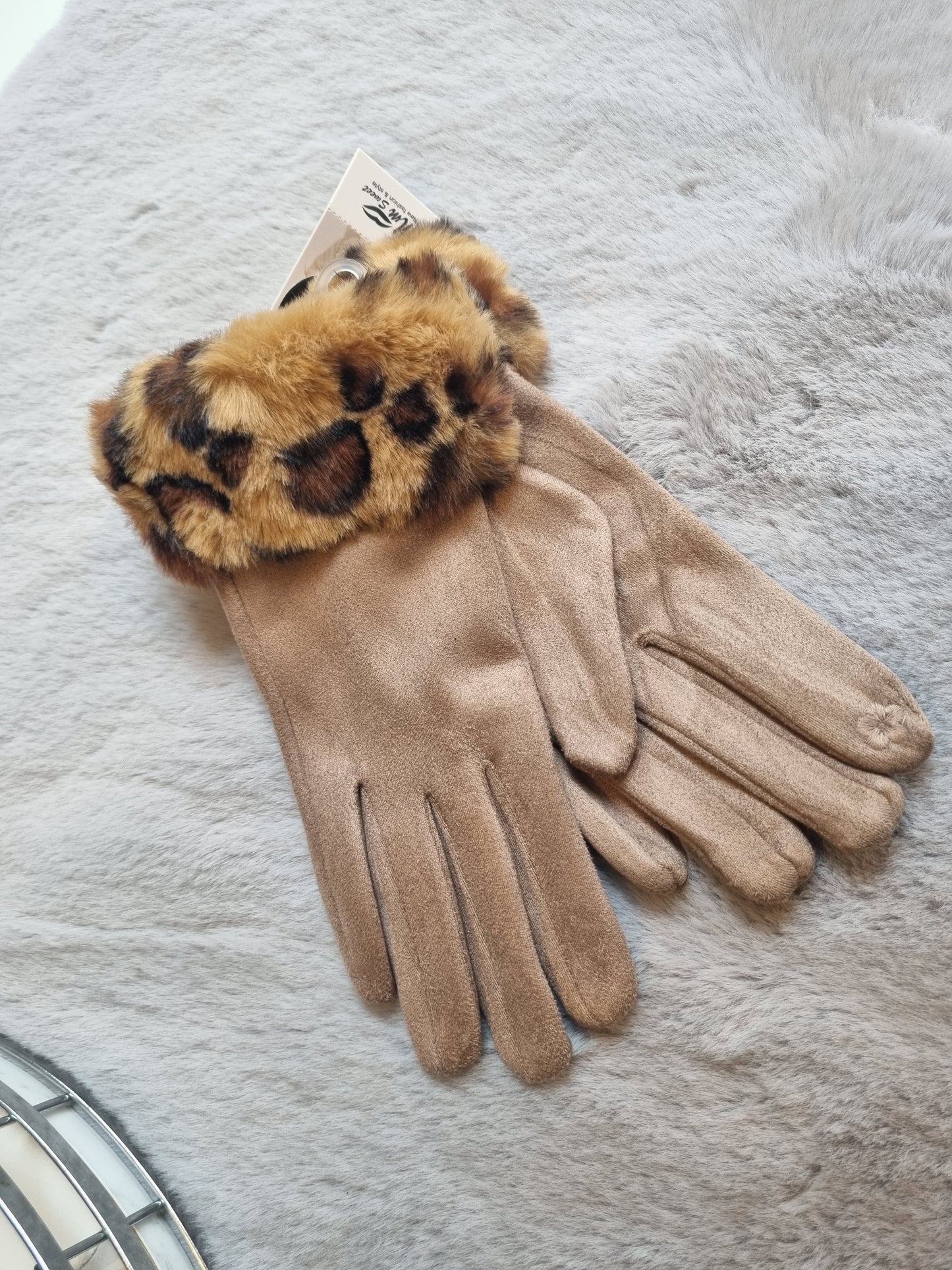 Leopard Print Gloves - Taupe